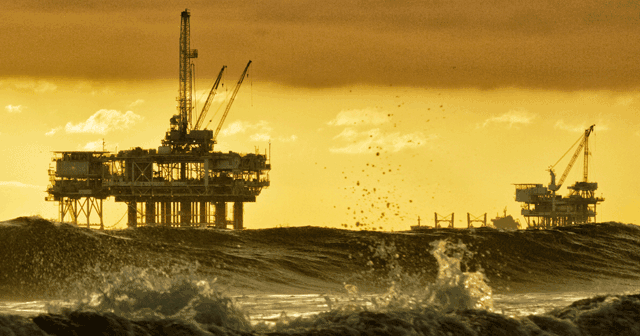 Oil Platforms in rough water